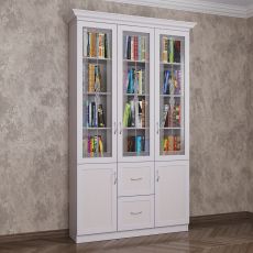 Широкий книжный шкаф со стеклянными дверями белого цвета
